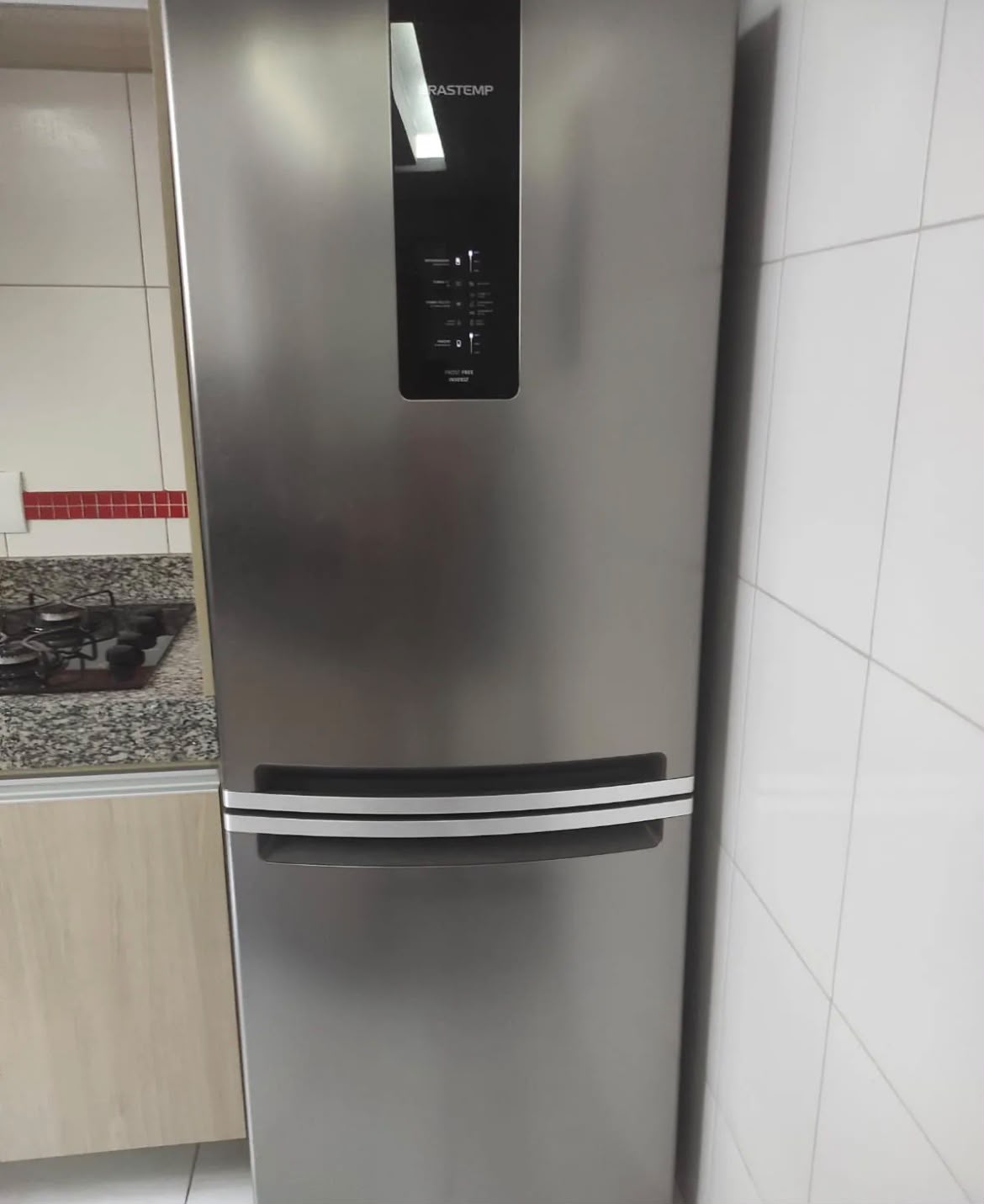 Serviço de refrigeração realizado pelo Dr. Geladeira